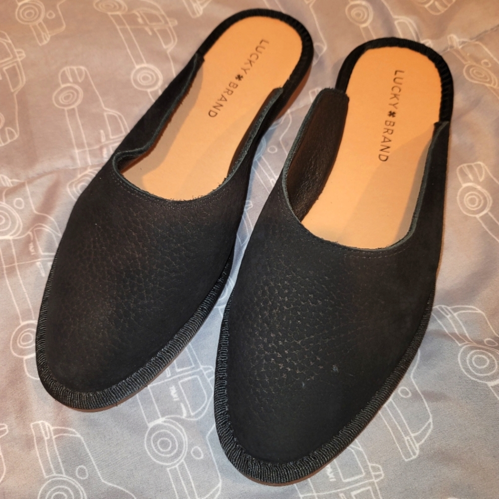 🎈 New Lucky Brand Flats